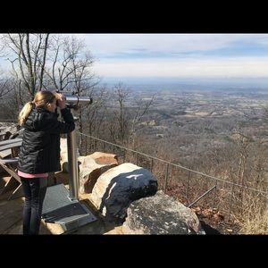 Meet your Posher, Ella